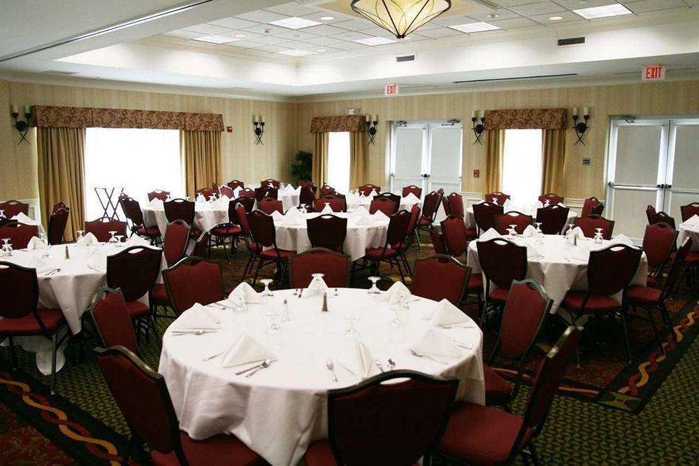 Hilton Garden Inn-Newburgh/Stewart Airport Restaurace fotografie