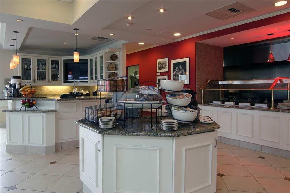 Hilton Garden Inn-Newburgh/Stewart Airport Restaurace fotografie